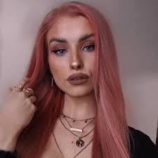 Lauren Corrigan (@laurenc199)