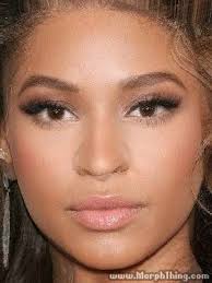 I had trouble merging/dissolve two faces together, like merging these two faces in the screenshot. Beyonce Knowles Nicki Minaj Beyonce Knowles Nicki Minaj Beyonce