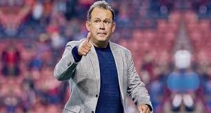 He died on january 18, 2007 in riva palacio, michoacan, mexico. Juan Reynoso Gave His Opinion On What Should Be Changed In League 1 So As Not To Suffer So Much Internationally Football Peruvian Archyde