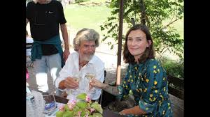 Diane schumacher vp, human resources. Bozen Die Sudtiroler Bergsteigerlegende Reinhold Messner Wird 75 Jahre Alt Zu Diesem Anlass Gab Youtube