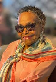 Marie Chatman's Instagram, Twitter & Facebook