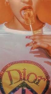 Gunes Adli Kullanicinin Wallppr Panosundaki Pin 2020 Vintage Posterler Retro Posterler Retro