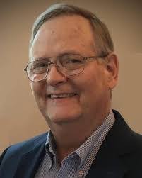 Elaine Pace's Instagram, Twitter & Facebook