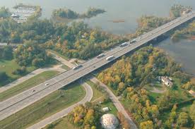 Ce pont a une superbe structure, propice à des tonnes de photos. Exp Renforcement Du Pont De L Ile Aux Tourtes