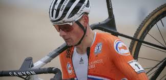 Pidcock, v/d poel en aerts. Liveblog Wk Veldrijden 2021 Vierde Wereldtitel Voor Van Der Poel In Oostende Wielerflits