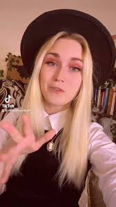 Krampus vs David: Chaos Erupts in Hilarious Holiday Mashup