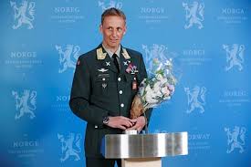 Han ble i 2011 tildelt krigskorset med sverd «for personlig utvist tapperhet og. Generalmajor Eirik Forsvarets Seniorforbund Facebook
