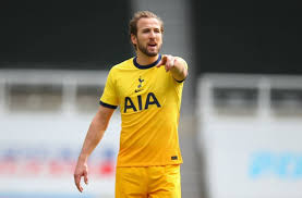 Kane told spurs in may he wanted to leave the club this summer and manchester city are reported. Harry Kane To Push For A Transfer This Summer With City In Sight