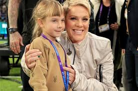 Cover me in sunshine is a song by american singer and songwriter pink and her daughter willow sage hart. Listen P Nk And Her 9 Year Old Daughter Willow Are Releasing A Song Together Channel