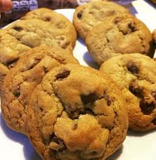 Resepi Biskut Coklat Chips Hershey S Bahan Bahan 1 2 Cawan Buttercup Dicairkan 1 2 Cawan Gula Aising 3 4 Cawan Gula Perang 1 2 Resep Masakan Makanan Coklat