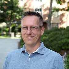 Literacy Towards Health: Understanding Immigrant and Refugee Patient  Perspectives and Experiences in Healthcare