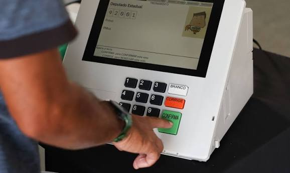 Elei&ccedil;&otilde;es ter&atilde;o um total de 158,7 milh&otilde;es de pessoas aptas a votar | Radioag&ecirc;ncia Nacional