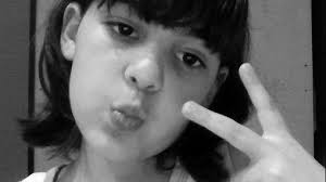 Ana Vick Zimmermann (@AnaVickZimmerma)