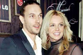 Everything to know about britney spears and kevin federline's relationship through the years. Kevin Federline Is Still Fighting Britney Spears For More Than 20 000 A Month Vanity Fair