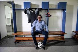 Template:club blooming managers template:ks lushnja managers template:atlético club mineros de guayana managers template:pelita jaya managers template. Football Former Hotshot Mario Kempes Joins Diego Maradona In Offering To Coach Shell Shocked Argentina Football News Top Stories The Straits Times