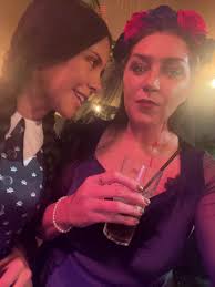 Felicity Shannon's Instagram, Twitter & Facebook