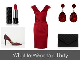 This is a wonderful look when you are hostessing a dinner party in the fall or winter and want to feel and look cozy whilst retaining a stylish vibe. What To Wear To A Party In Winter Style Shenanigans