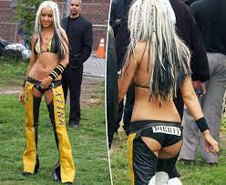 Assless chaps are the sexiest celeb trend - Daily Star