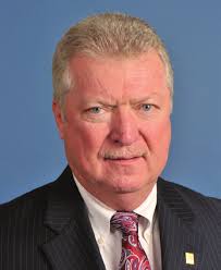 Cover: NALC Officers Installation—Rolando: Challenges ahead for NALC, USPS  require 'Unity and a strong sense of hope for the