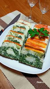 Commencer Par Cuire 15 20 Minutes Les Epinards Dans Une Poele A Feu Doux Avec Une Noisette De Beurre Et En 2020 Terrine De Poisson Filet De Poisson Recette De Terrine