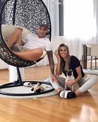 From his wife or girlfriend to things such as his tattoos, cars, houses content 1 wiki 2 salary & net worth 3 lovelife 4 tattoo 5 family 6 car 7 house. Lautaro Martinez Wiki 2021 Girlfriend Salary Tattoo Cars Houses And Net Worth