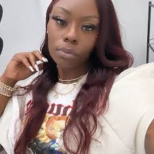 Lorraine Mouton's Instagram, Twitter & Facebook