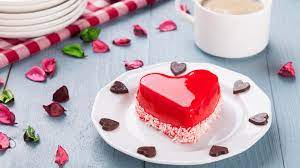 Wenn du für dein herzblatt einen valentinstagskuchen zauberst, lässt du statt worten in diesem jahr geschmack sprechen. Valentinstag Rezepte Kuchen Kekse Und Cupcakes Mit Herz Kochbar De
