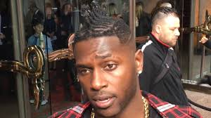 American footballer for pittsburg steelers not only antonio brown got a ridiculously haircut, he even named it. Will Brinson On Twitter Antonio Brown S Haircut Is
