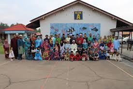 Pusat tingkatan enam smk tun abdul razak, selekoh. Sitimasayumuhamadamin74 On Twitter Setelah 20thn Bertemu Kembali Raya 2011 87 91 Sek Men Tun Abdul Razak Selekoh Perak Alumnisekolah Utusan Malaysia Http T Co Etolxmh9hc