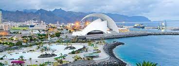 Santa cruz de tenerife, commonly abbreviated as santa cruz, is a major city, capital of the island of tenerife, province of santa cruz de te. Teneriffas Pulsierender Hauptstadt Santa Cruz