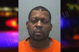 Carlos Pickens's Instagram, Twitter & Facebook