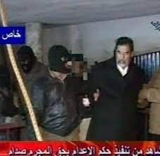 Sajida, saddam's first wife, was his first cousin and daughter of the uncle who helped raised him. Irak Toter Saddam Hussein Wird Immer Noch Verehrt Welt