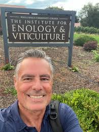 Eric Cobb's Instagram, Twitter & Facebook