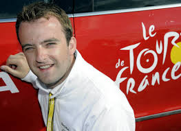 Animation Le Lorrain Florian Martin est responsable presse chez Skoda sur  le Tour. Florian a coupé le micro