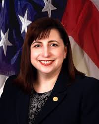 Christina Baysinger's Instagram, Twitter & Facebook