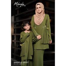 27+ trend design baju raya 2021 lelaki dan wanita terkini modern. Baju Raya Warna Olive Green