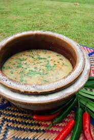 Bubur sapi cincang & telor ayam 33 minced beef and raw egg rice porridge / 牛肉和鸡蛋米粥. Bubur Lambuk A Ramadan Must Have The Star