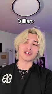 Danni and Solomon First Kiss