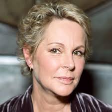 Watch The Judge Is a Woman • Season 3 Full Episodes Free Online