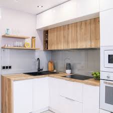 An architect , interior designer, valuer, a marathon runner, and love writing poetry and creative stories on building deciding on the colour and finish of kitchen laminates can be an exciting and challenging job. 75 Beautiful Small White Kitchen Pictures Ideas May 2021 Houzz