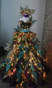 Welcome Christmas Tree Dress Dress Form Christmas Tree Mannequin Christmas Tree