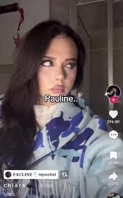 Pauline Case's Instagram, Twitter & Facebook