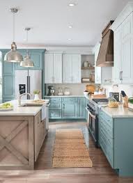If you're after a bold statement, this is the look for you. 36 Fabulous Two Tone Kitchen Cabinet Ideas To Bring Colour In Your Life