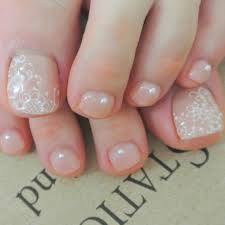 Click through to see oxana of @oxygennails show you how step by step. Red And Black Nail Art For Toes Novocom Top