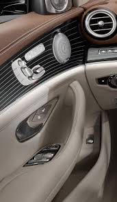 Mercedes Benz E Klasse 2017 Erster Offizieller Blick Auf Das Interieur 23 Pics Video Auto Shows In Germany Appointments From January 2019 Worldwide Vehicule De Luxe Voiture Vehicule