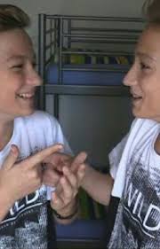 Youtuberii au talent (vlad si cristi munteanu selly codrin bradea mimi nelson mondialu). Ä'á»c Truyá»‡n Povestea Mea Si A Lui Vlad Si Cristi Munteanu Anonima Ciudata 1234