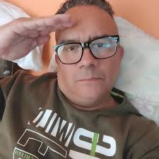 YOU LOOK AMAZINGLY GORGEOUS SHOWSTOPPER AND HOT MAMA 🔥. WOW.