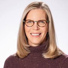 Law schools don't teach students how to practice.” We hear it all the time.  At University of Miami School of Law, we decided to do something about it.  Our Transactional Skills Program