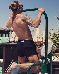 Rúrik gíslason is an icelandic former professional footballer who played as a midfielder. Pin On Soccer Wow Now I Get It