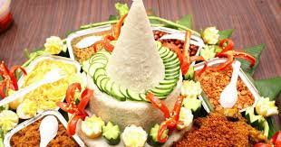 Tumpeng Traditional Food Usually For Ceremony Indonesian Food Traditional Food Food